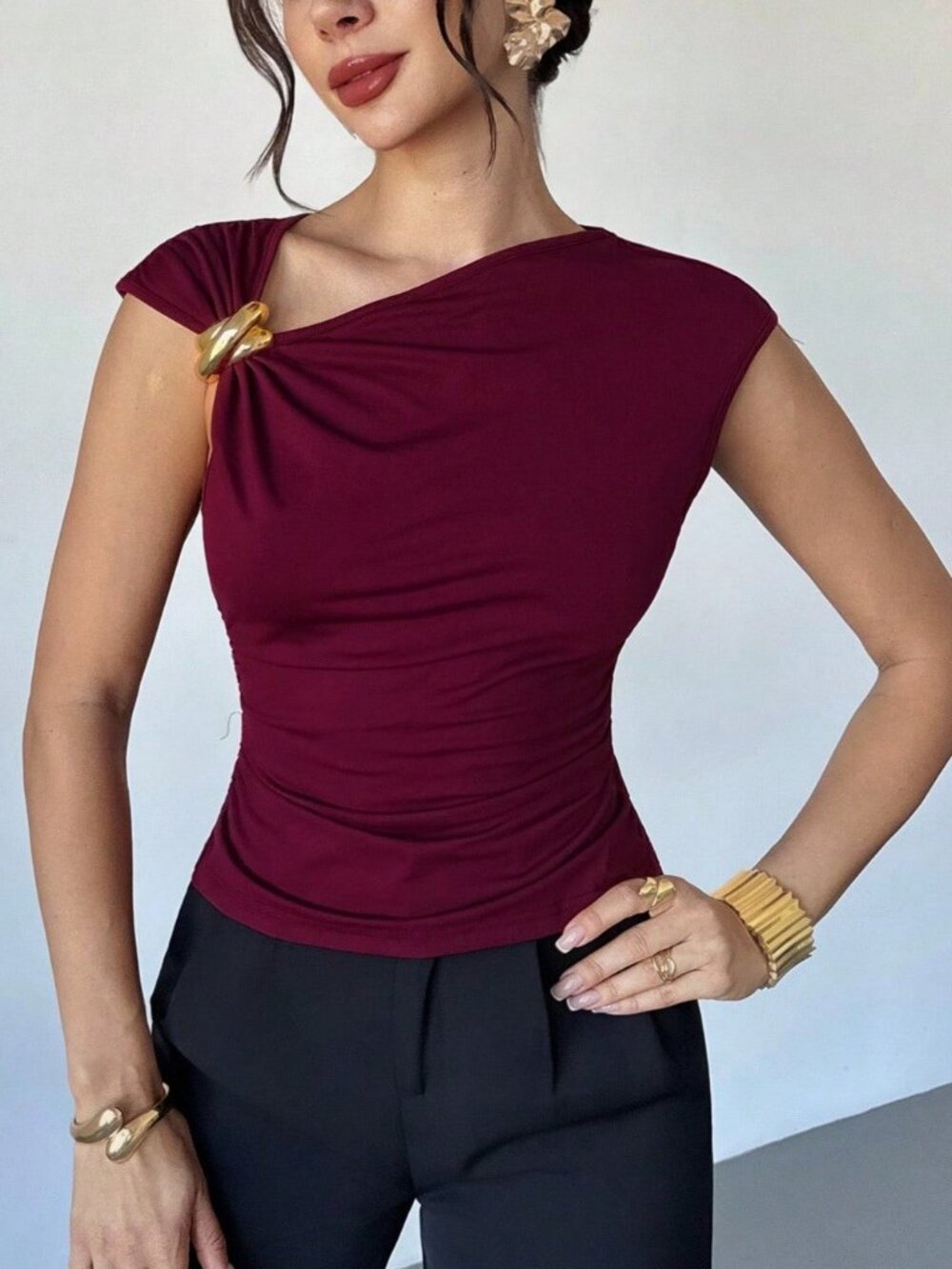 One-Shoulder Twist Top with Gold Ring
